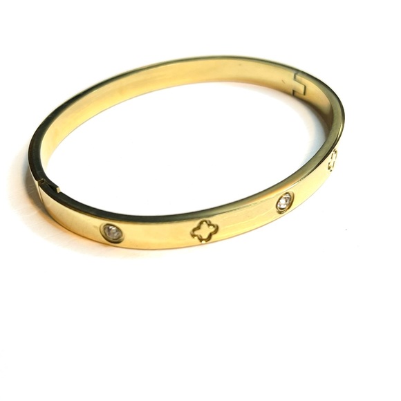 Clover CZ Gold Tone Stainless Steel Bracelet Set - Picture 5 of 5